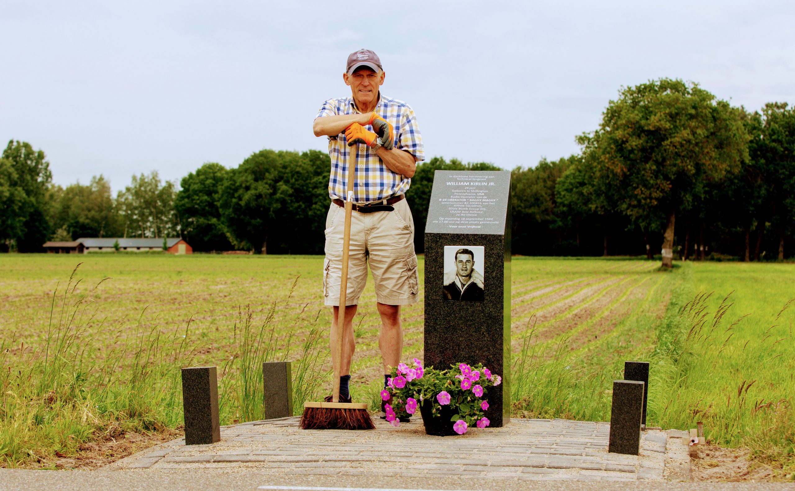 Jos van Roozendaal (1945-2024)